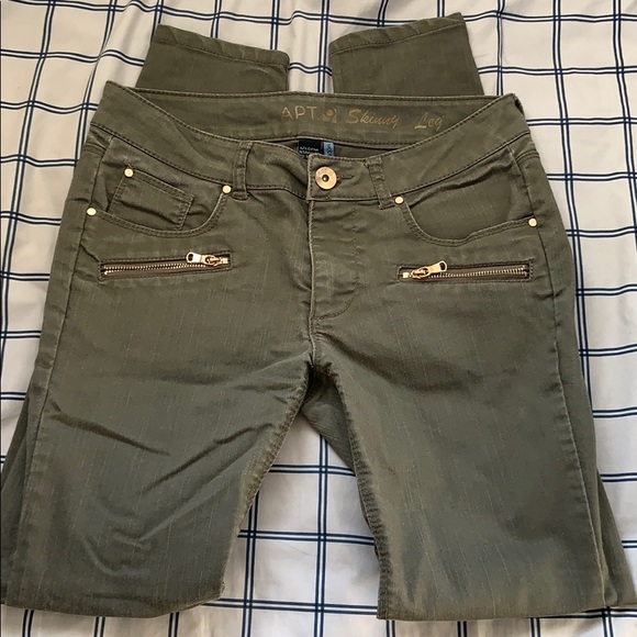 Army Green Skinny Jeans - Picture 2 of 3